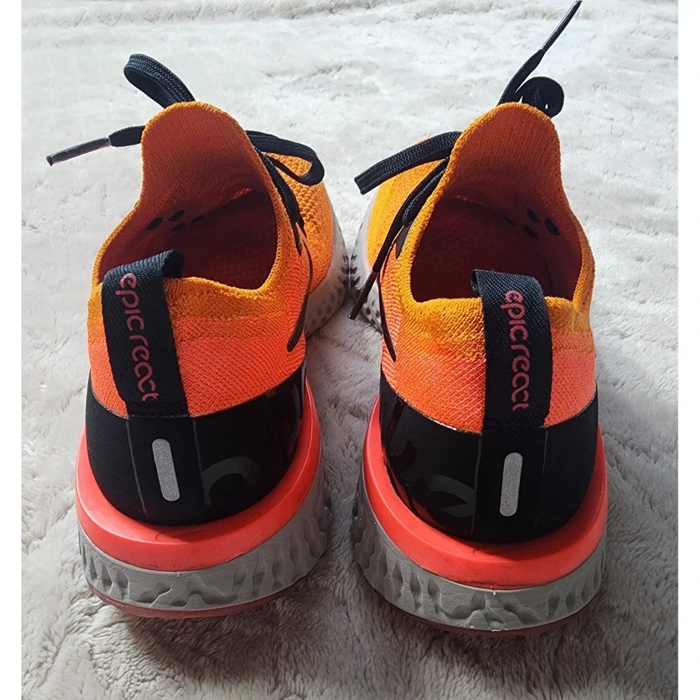 Nike Womens Epic React Flyknit Running Shoes Orange AQ0070-800 Sneaker 6.5